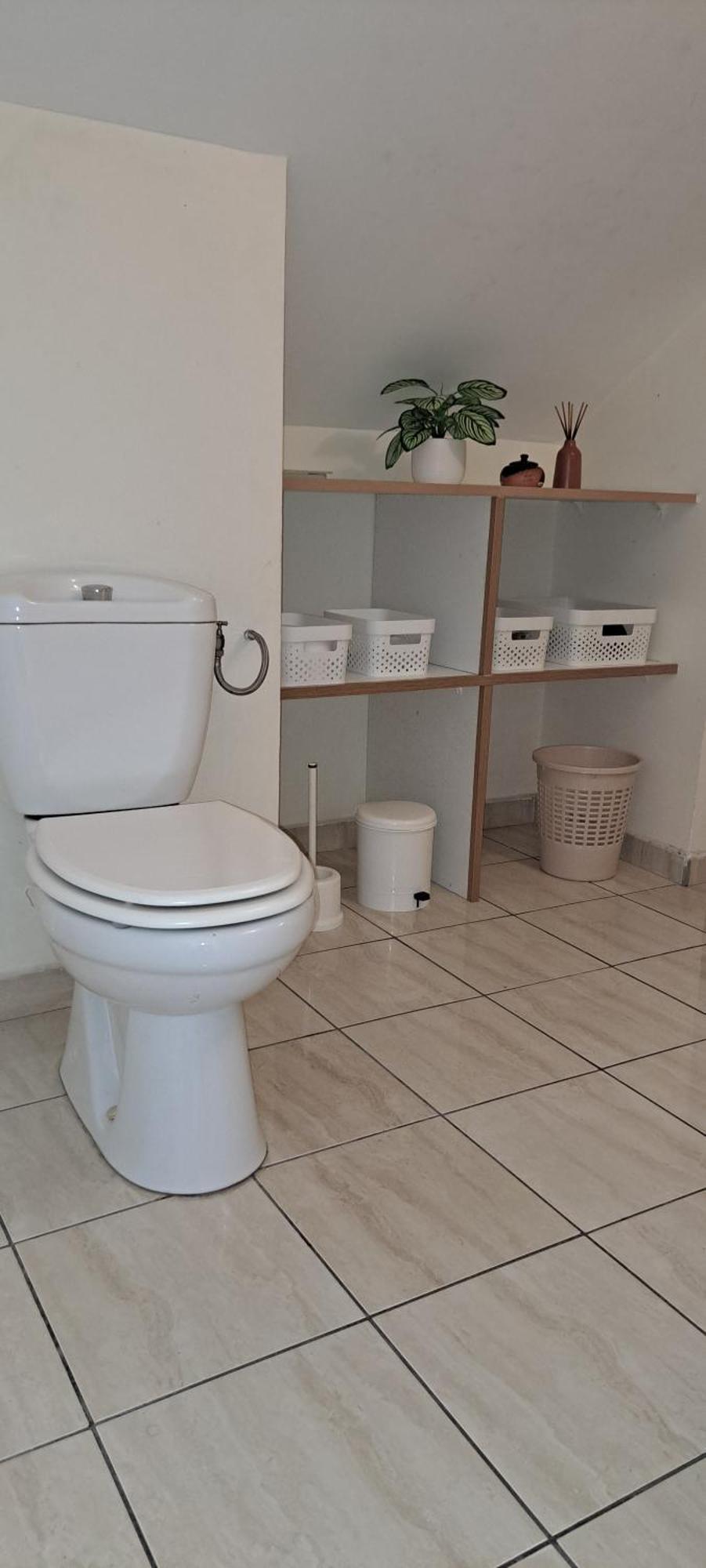 Logement Spacieux Deux Pieces A Baie Mahault Exteriér fotografie